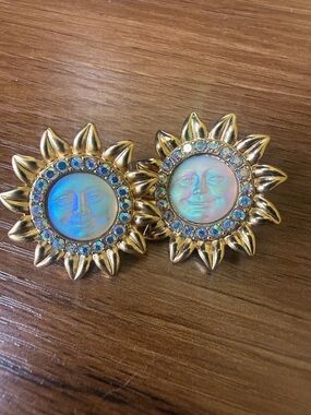 Vintage Bauer Gold Sunface w/AB Crystal Button Earrings - Iridescent Center